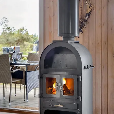 Arun - 150m From The Sea By Interhome