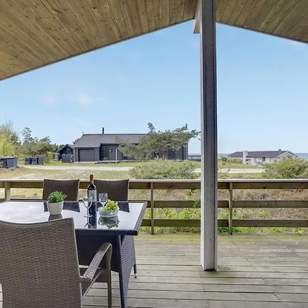 Arun - 150m From The Sea By Interhome